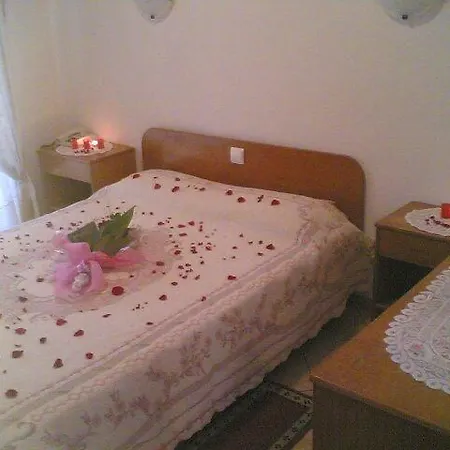 Residencial Nosso Paraiso Bed & Breakfast Quarteira