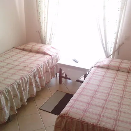Panzió Residencial Nosso Paraiso Quarteira